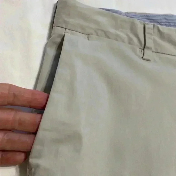 Peter Millar Mens Size 32 Khaki Pants. - Picture 3 of 13